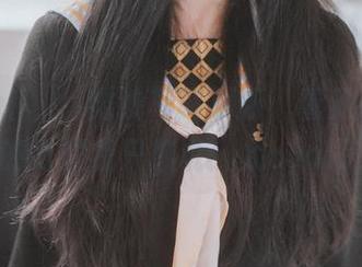 Aram(아람)婚纱写真更新，看见那件婚纱的时候我只想说：太cool了！