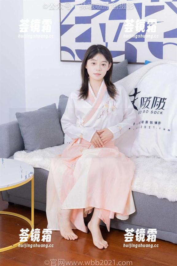 BoBoSocks袜啵啵-甜甜圈 BoBoSocks袜啵啵 - 一份“脚尖微加固款”薄肉丝图,甜甜圈绝对让你眼前一亮,图库值得收藏。