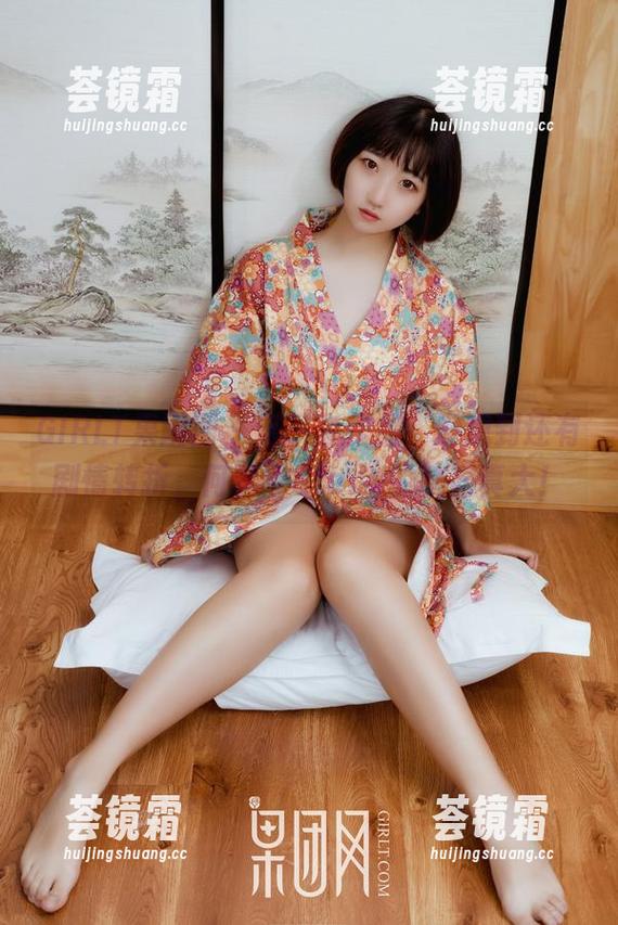 GIRLT果团网-何梦兮Stacy GIRLT果团网 - 这一套作品,没想到还有剧情转折,何梦兮Stacy的脑洞真大!