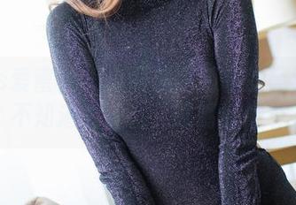 IMiss爱蜜社 - 小丽莎萌萌哒的高清睡衣壁纸,不知道为什么,眼睛好像也冒光。