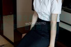 MSLASS梦丝女神 - 灵唯的双马尾杀:一组写真,乍一看惊艳,细品心中微妙。