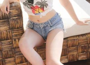 MyGirl美媛馆 - Angela小热巴穿体操服时的那股气场，私房图集中见哪。