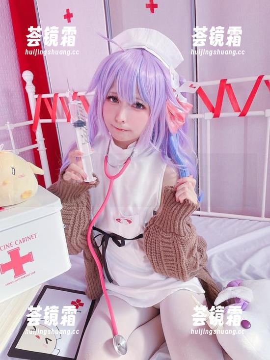 SayoMomo 哎呀,SayoMomo的睡衣就像是梦游仙境的浦公英,cos得也太好看了吧!