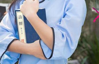 UGirls尤果网 - 张馨彤定制版裤里丝，洗衣机见证爱情的时刻