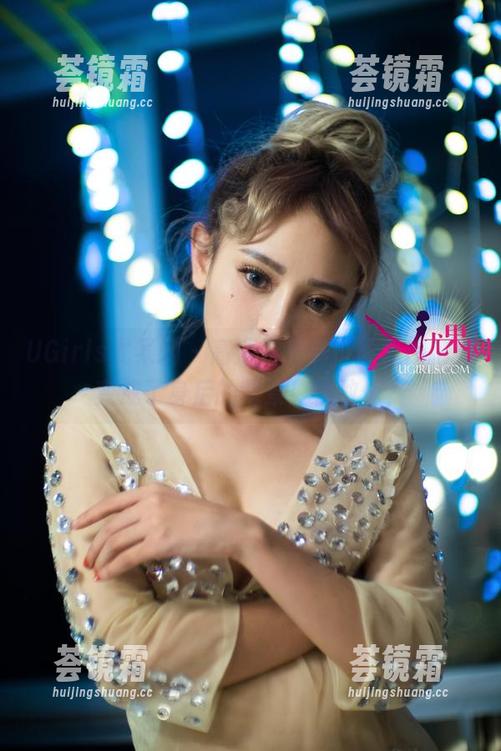 UGirls尤果网-颜爱泽 UGirls尤果网 - 高清万圣节,颜爱泽把鬼变成了身后的背景!你敢信?