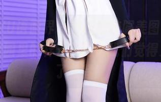 XIAOYU语画界 - 最新的校服美图,李丽莎在校园里的样子,真让我们觉得又回到了往昔!