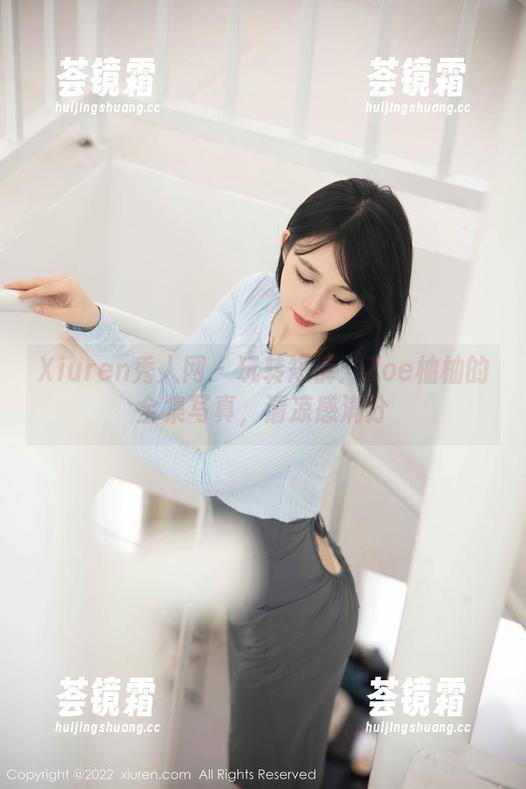 Xiuren秀人网-Zoe柚柚 Xiuren秀人网 - 玩转短裤:Zoe柚柚的全集写真,清凉感满分
