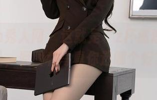 Xiuren秀人网 - 这就是“z杯悠悠女王”的传说,原图和写真你选哪个好?哈哈