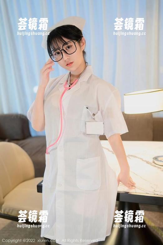 Xiuren秀人网-小逗逗 Xiuren秀人网 - 小逗逗的新鲜肉丝,高清写真犹如一阵微风