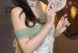Xiuren秀人网 - 李丽莎的万圣节，下载一张应对心碎的利器