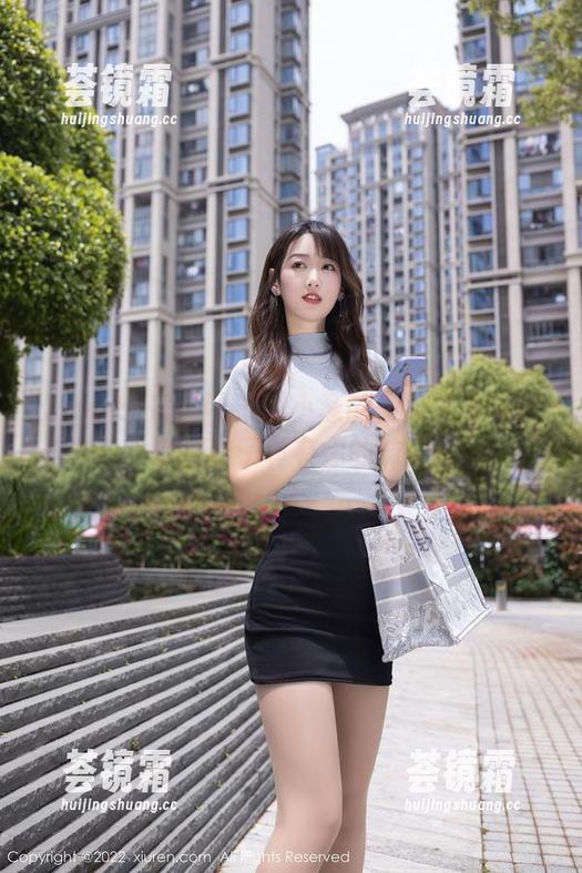 Xiuren秀人网 - 谢小葱的美脚图集更新，你这鞋子真有你的味道！