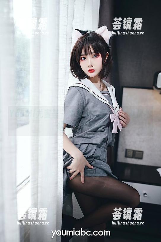 YouMi尤蜜荟-戴渃欣 YouMi尤蜜荟 - 牛仔裤与戴渃欣:私房拍摄的无聊故事