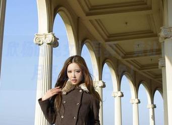 aiss - 欣杨的兔女郎写真，竟让我想到了月亮上的小白兔！