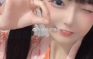 不只是神社巫女,佳佳好难啊的写真照样让我想下载一打放桌面。