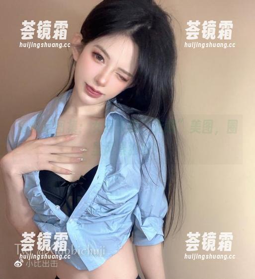 倦倦喵图集：女同事的“无意”美图，圈里风景独好！