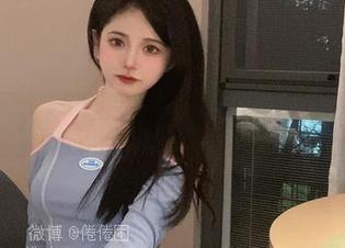 当内衣邂逅倦倦喵,福利背后的轻松时刻