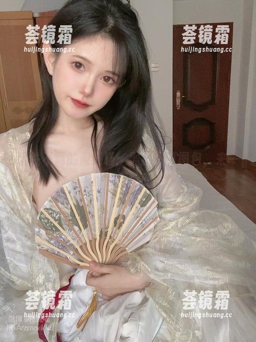倦倦喵 随性不羁的倦倦喵:黑猫写真图包,来一场看似无意的邂逅