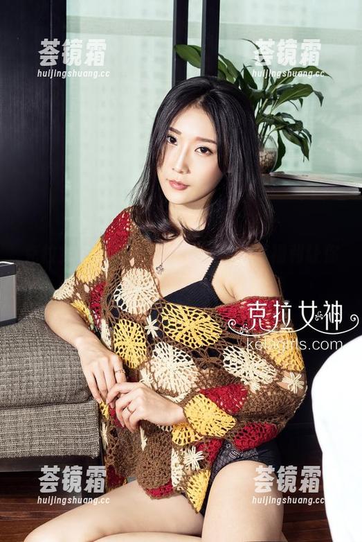 克拉女神 - 图片里的芝月，礼服福利让你每天都想翻看！