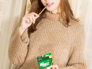 克拉女神 - 苏可可的轻舞白丝写真集,分享那种一不小心让人心痒的美啊。