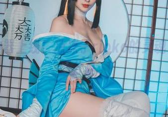 显摆神器上线!凉凉子rioko的灵魂自拍套图分享。
