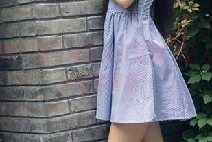 头条女神 - 超可爱的火儿写真,让人摸不着头脑的图集!