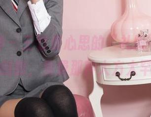 头条女神 - 王竹费心思的“礼服”,作品真有创意,免费那种大方太罕见。