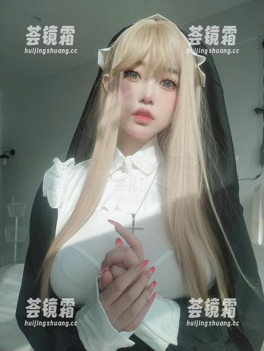 女主K 看这女主K的丝袜,怎么看都想再多看一会儿!