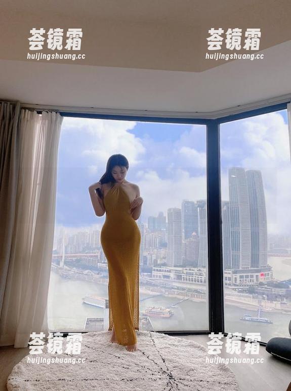奶宝妹纸 微密圈 - 奶宝妹纸的连体衣私拍,打开资源的新姿势!