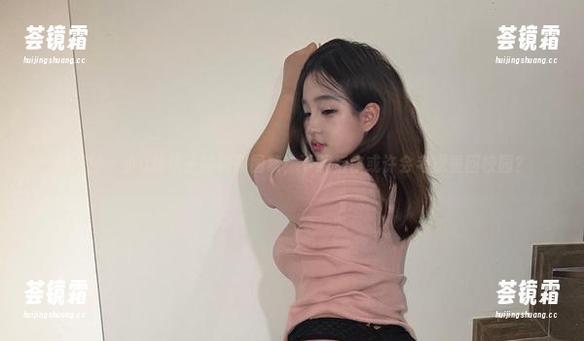 小u优优子 微密圈 - 小u优优子的校服图集,下载后你或许会考虑重回校园?