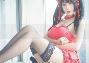 婚纱的那一刻,小酥酱选择了无圣光,图片里藏了什么秘密?
