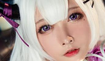 文艺又福利的2B,念念_D这组红色图片让人恍惚。