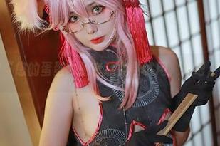 别怂,下载“您的蛋蛋”的套装免费试用,来吧,加入战斗。