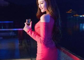 推女神 - 说实话，莫晓茜sunny在比基尼里的私房美图不是您想的那样