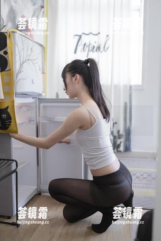 木棉棉OwO 木棉棉OwO都在高清里发光,照片中竟然有种暗示的女王气息。