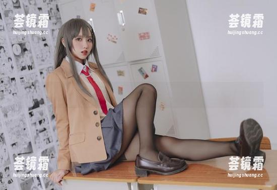 果咩酱w 果咩酱w的美脚,全套原图,别说我没警告你,捂好眼睛!