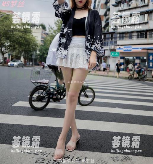 梦丝女神 - 一场比赛一幅画，香萱的网球少女定制写真。