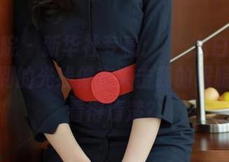 模范学院 - 新华社专稿：婠婠么白丝写真，捕捉到的光线像在夹击我的眼睛！怎么看得清楚？
