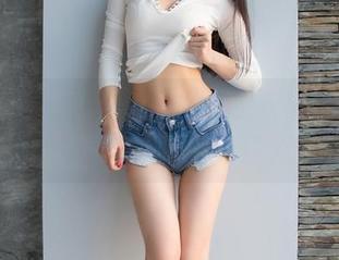 爱蜜社 - 不可思议！张思允Nice最新图包居然把美脚展现得这样无可挑剔