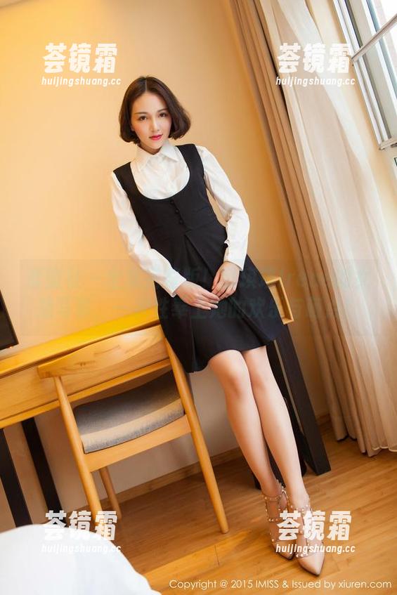 爱蜜社 - 全集完整版！萌琪琪Irene的女孩写真，一次性奉上她的欢乐与萌点！