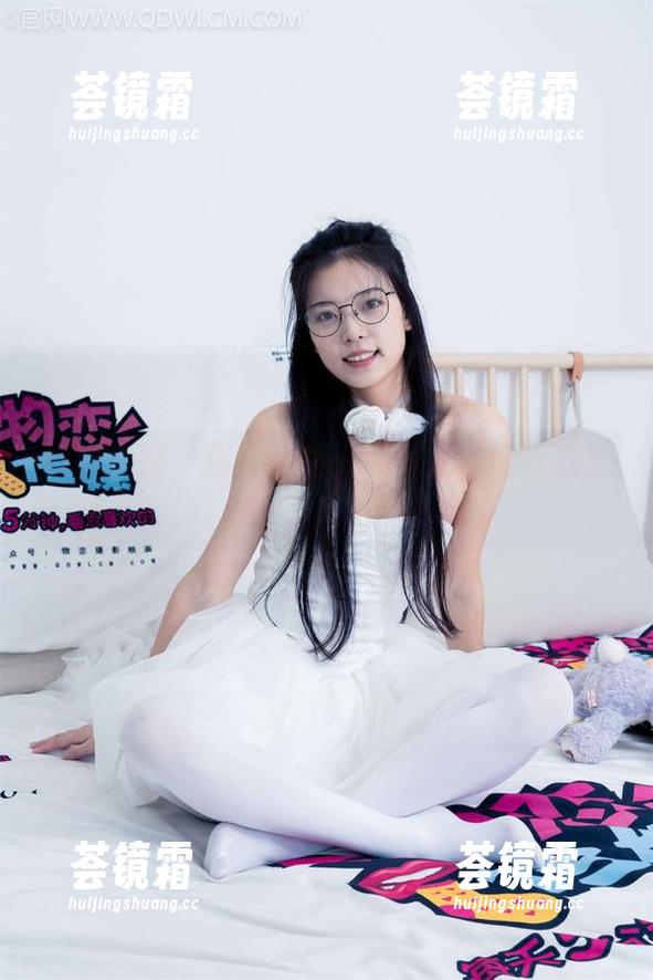 物恋传媒 - 猫耳全集：在烟火世间释放无尽乐趣