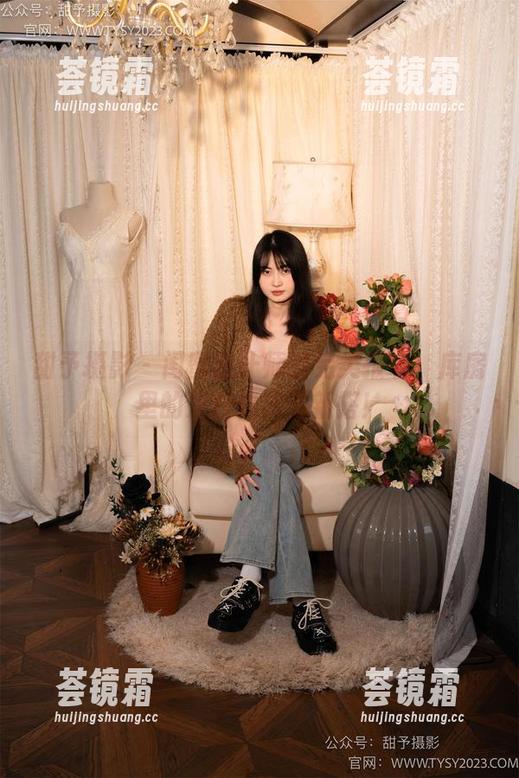 甜予摄影 - 闺蜜设计师的另类报名：库房里的双白棉袜创新搭！