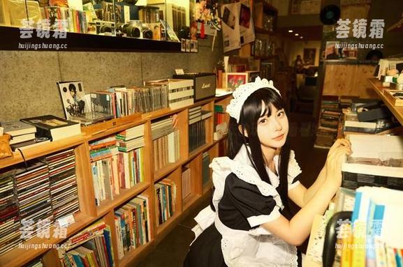 白莉爱吃巧克力 白莉爱吃巧克力的死库水套图:打破泳衣的玩法,看看她的奇葩时刻