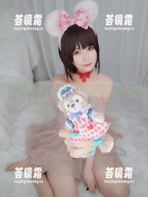 白银81 原图的那一份静谧:白银81的和服让我陷入了“不应该”的联想。