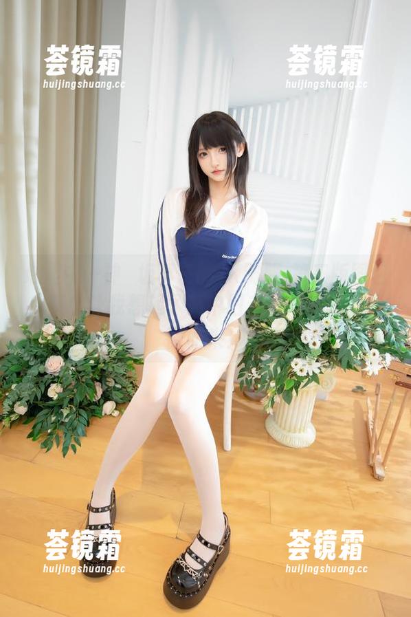 神楽坂真冬 心累中…神楽坂真冬的JK制服-第二版图包,莫名让我想起了高中旧友,青春气息扑面而来!