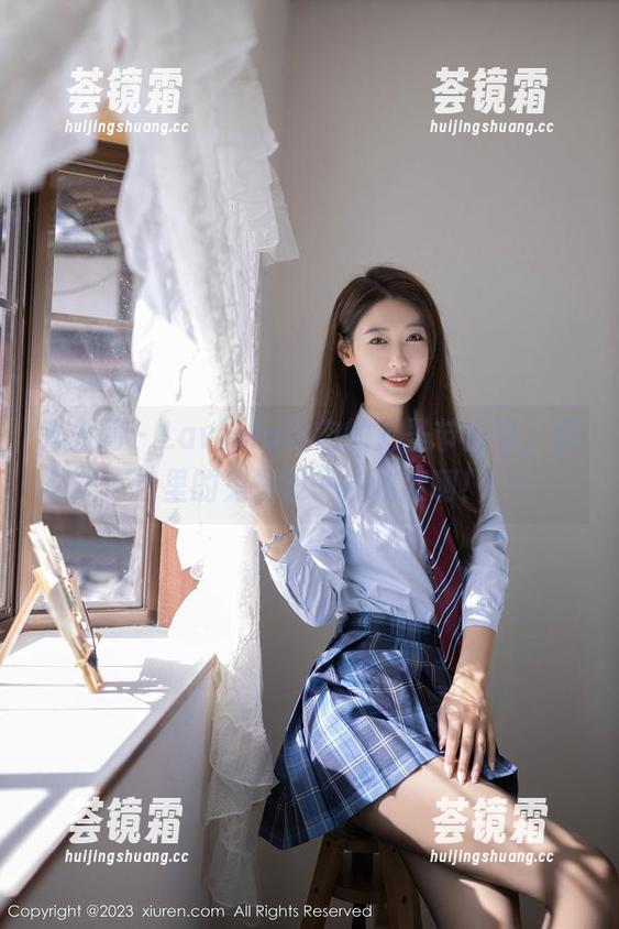 秀人网-Lavinia肉肉 秀人网 - Lavinia肉肉的万圣节分享,图包里的鬼怪没一点诚意啊!