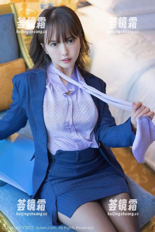 秀人网-M梦baby 秀人网 - 万圣节私拍:M梦baby的图集里,黑猫是不是在打瞌睡呢?