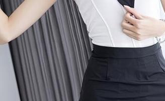秀人网 - 看吧，e宝小野猫变身女仆，原图资源吸睛却又不明朗，让人翘首以待！