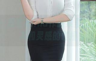 秀人网 - 双笙Alina作品集里的教室:书本和灵感的碰撞