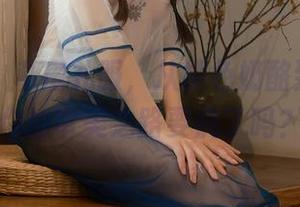 秀人网 - 私房礼服,从桃色奶酪到荧屏,你的审美之路要疯了吗?