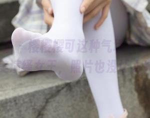 紧急企划 - 樱樱樱可这种气场不多见,原图完美演绎女王,照片也没让人失望。